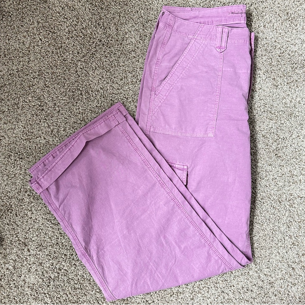 American Eagle Women’s Cargo Pants
